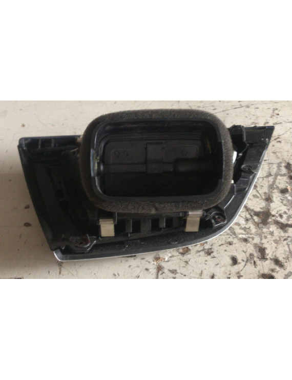 Difusor De Ar Condicionado Esquerdo Bmw 135 2014