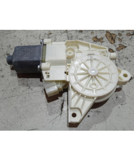 Motor Vidro Dianteiro Direito Mercedes Gla200 2012 - 2018