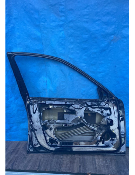 Porta Dianteira Esquerda Bmw 328 2000 - 2004