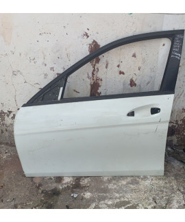 Porta Dianteira Esquerda Mercedes C180 2009 - 2011