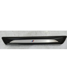 Soleira Da Porta Dianteira Esquerda Bmw 135 M 2015