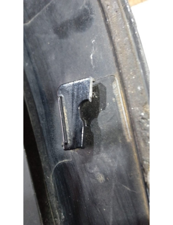 Moldura Porta Traseira Esquerda Kia Sorento 2006 - 2010