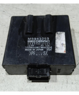 Módulo Controle Seta Eclipse 1995 - 1999 / Mb943259