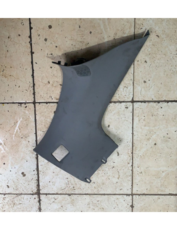 Moldura Coluna Traseira Esquerda Porsche Cayenne 2005 - 2008