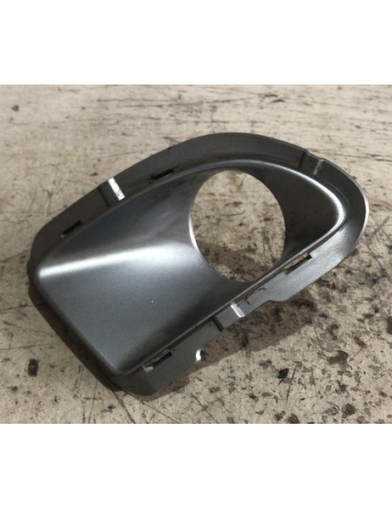 Moldura Farol De Milha Direito Fiat Punto 2007 - 2012