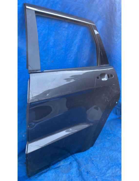 Porta Traseira Esquerda Grand Cherokee 2011 A 2016 Detalhe