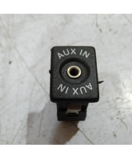 Tomada Conector Auxiliar Aux Tiguan 2009 - 2012