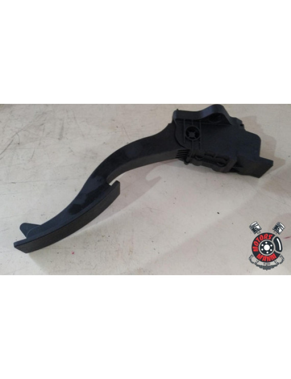 Pedal Acelerador Mercedes  A200 Gla200 Cla200 2015 