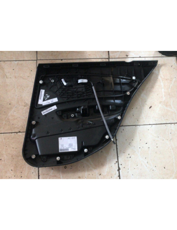 Forro De Porta Traseira Esquerda Bmw 118i 2010