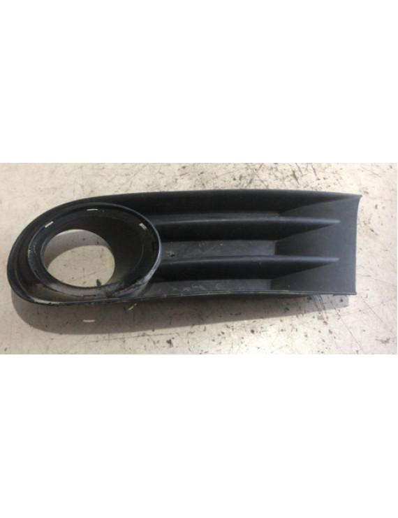 Moldura Farol De Milha Esquerdo Vw Gol G5 2009 / Detalhe