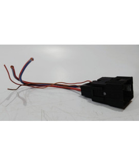 Conector Chicote Rele Fusível Bmw 320 120 2.0 2009