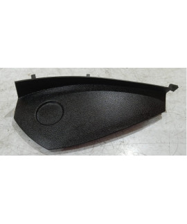 Moldura Lateral Direita Do Painel Bmw 135 2015