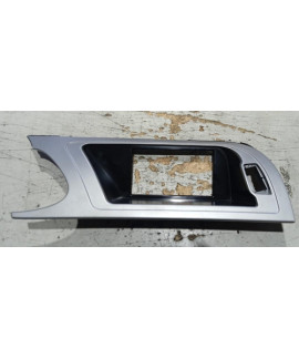 Moldura Display Multimidia Audi A4  2009 2010 2011 2012