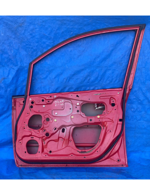 Porta Dianteira Direita Honda Fit 2003 A 2008 / Detalhe