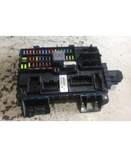 Caixa De Fusíveis Fusion V6 2011 - 2015 / 9e5t-15604-bh