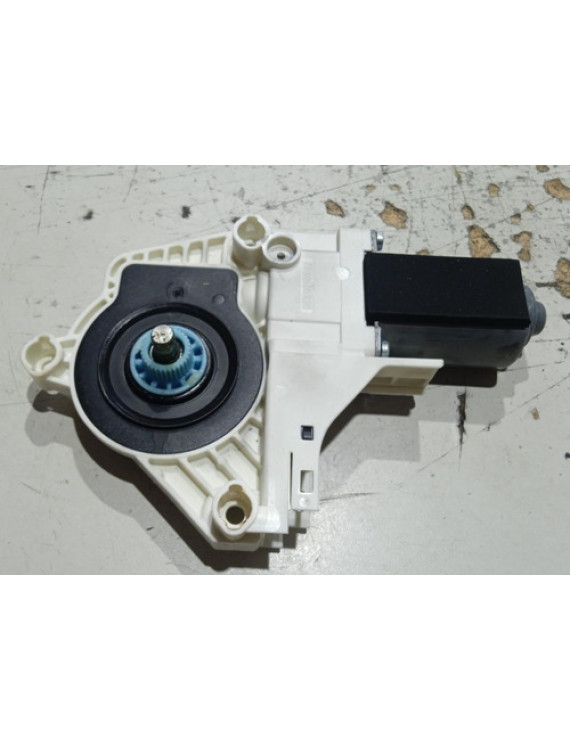 Motor De Vidro Dianteiro Esquerdo Audi A4 2010 2011 2012