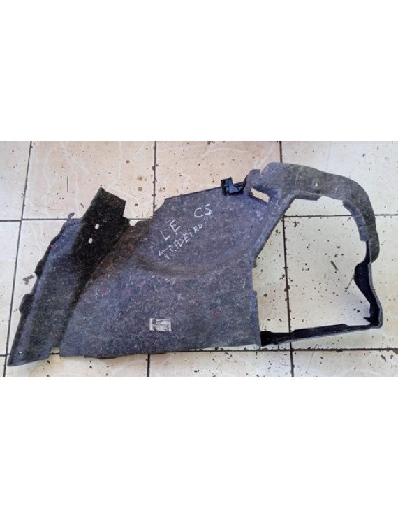 Moldura Esquerda Porta Malas C5 Sedan 2008 - 2012