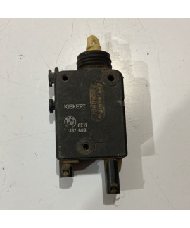 Trava Elétrica Porta Malas Bmw 325i 1993 - 1997