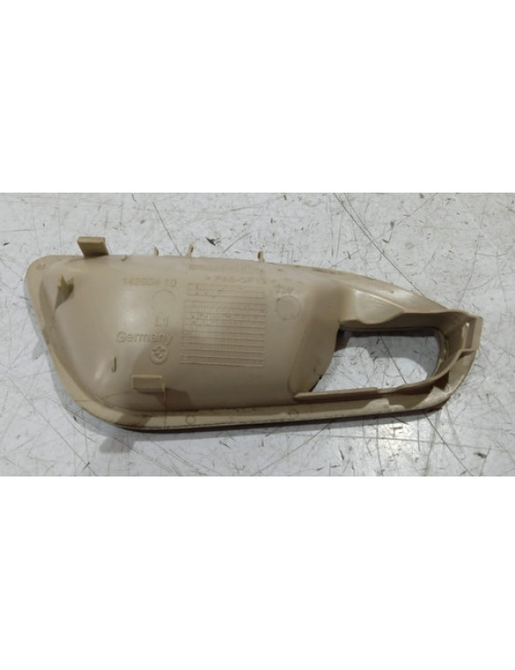 Moldura Interna Maçaneta Dianteira Esquerda Bmw 135 2015