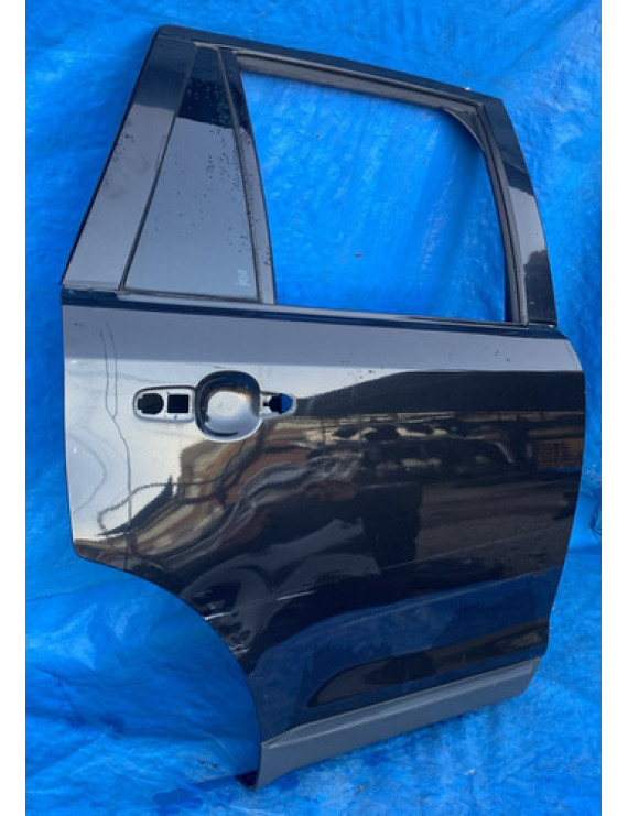 Porta Traseira Direita Ford Edge 2009 A 2014 / Detalhe