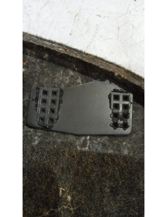 Moldura Esquerda Do Porta Malas Audi A5 2009 - 2013