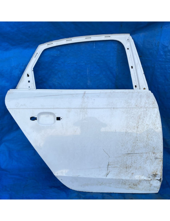 Porta Traseira Direita Audi A4 2009 A 2015 / Detalhe 