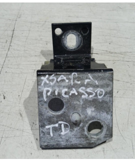 Dobradiça Porta Inferior Traseira Direita Picasso Xsara 2006