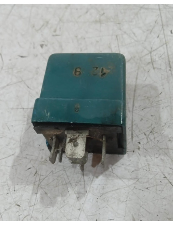 Relé 12v Peugeot 106 1991 - 2003 / 2047029 