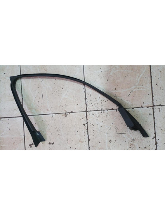 Moldura Interna Porta Dianteira Direita Bmw 318 320 2010