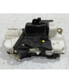 Fechadura Dianteira Direita Peugeot 607 1997 - 2005   