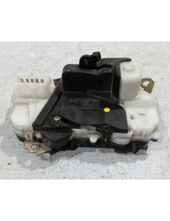 Fechadura Dianteira Direita Peugeot 607 1997 - 2005   