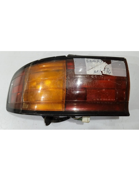 Lanterna Esquerda Camry 1992 1993 1994 / Detalhe