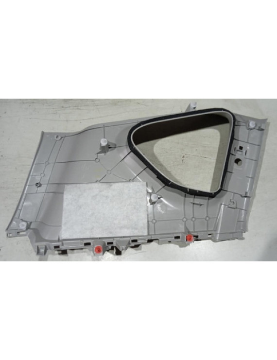 Moldura Vidro Fixo Traseiro Direito Toyota Rav4 2014 2015