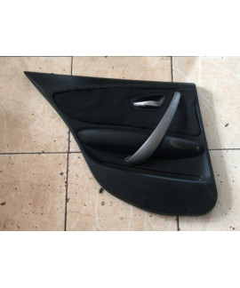 Forro De Porta Traseira Esquerda Bmw 118i 2010