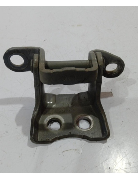 Dobradiça Porta Dianteira Inferior Esquerda Honda Fit 2009