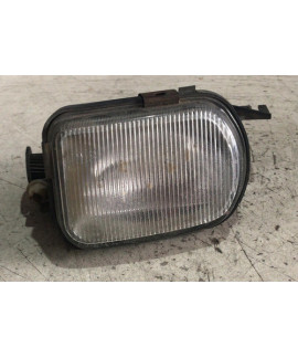 Farol De Milha Dianteiro Direito Mercedes C200 C220 2002 