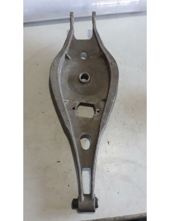 Bandeja Suspensão Traseira Esquerda Bmw 330 325 1998 - 2005