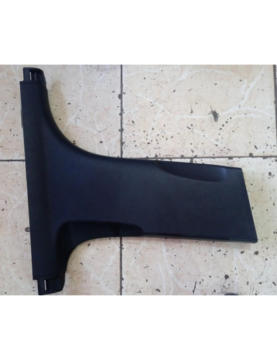 Moldura Coluna T Lado Direito Audi A5 2010 - 2015