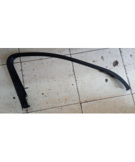 Moldura Da Porta Dianteira Esquerda Mercedes E300 2020 