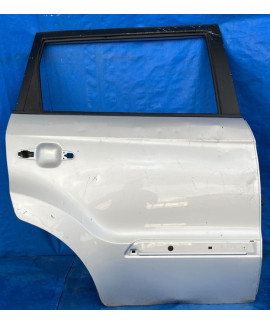 Porta Traseira Direita Kia Soul 2008 - 2014 / Detalhe 