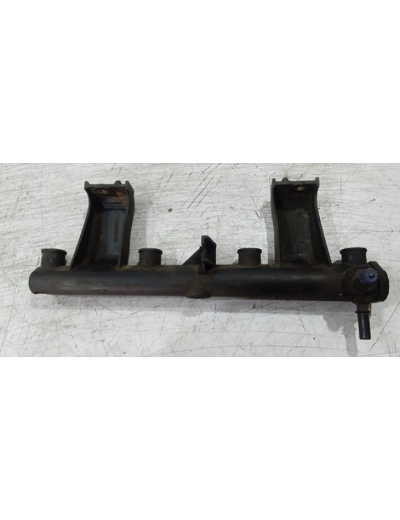 Flauta Combustível Peugeot 206 C3 1.6 2004 / 9636520780   