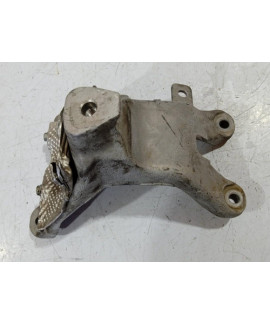 Suporte Coxim Do Motor Direito Audi A5 2.0 2009 - 2015