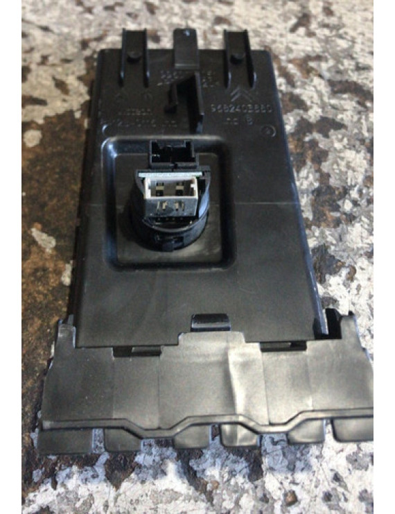 Console Tomada + Aux/usb Citroen C5 2009 - 2011