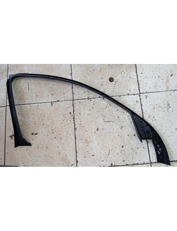 Moldura Interna Arco Porta Dianteira Direita Bmw X6 2012