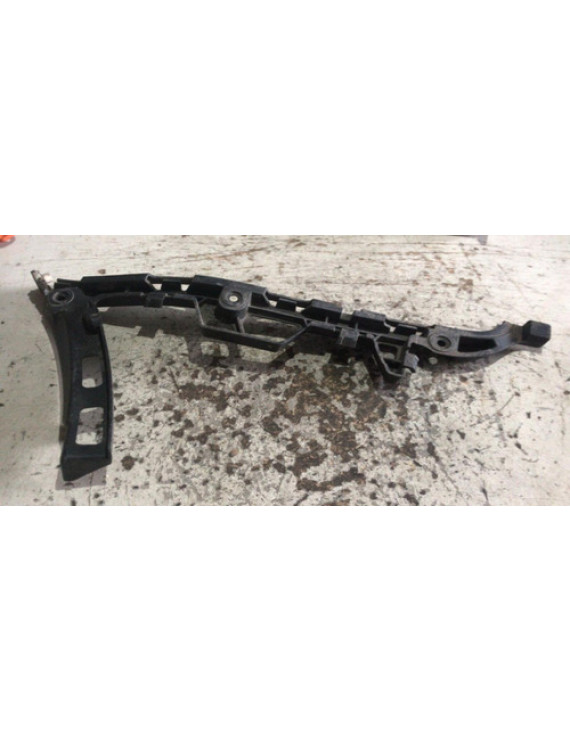 Guia Parachoque Tras Direito Range Rover Sport 2004 - 2008