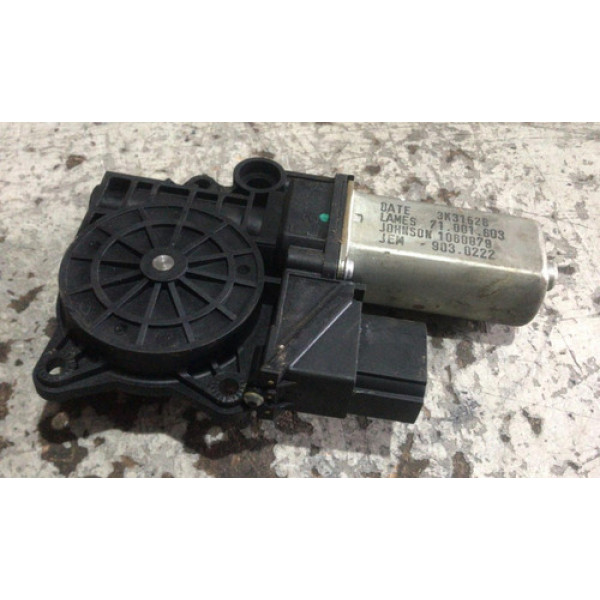 Motor Vidro Traseiro Direito Bmw 118i 2008