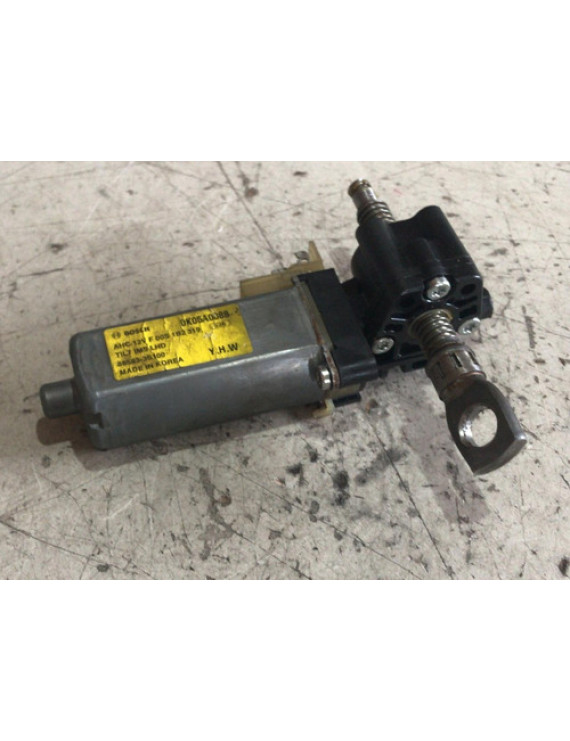 Motor De Banco Diant Esquerdo Sonata 2011 / 88583-3s100