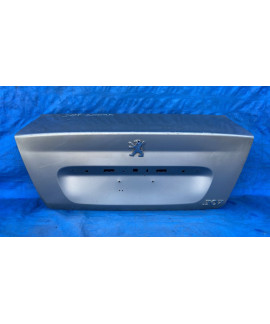 Tampa Traseira Peugeot 307 Sedan 2003 A 2012 / Detalhe