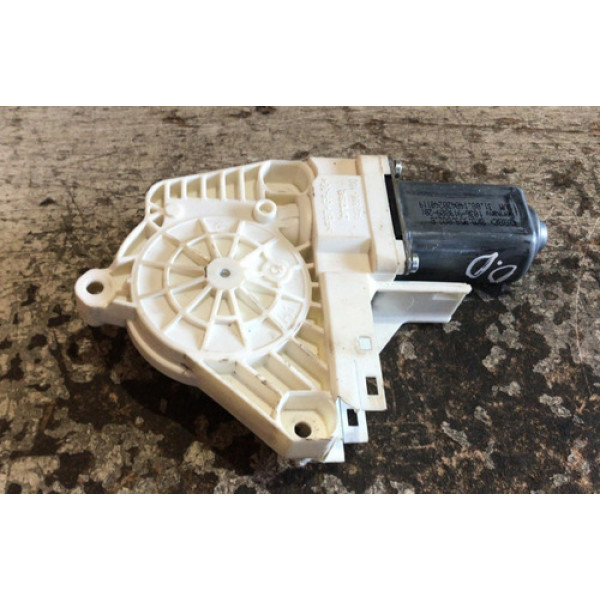 Motor Vidro Dianteiro Direito Audi Q3 2014 2015 