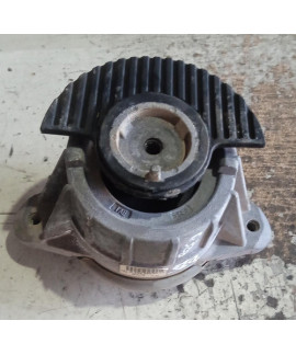 Coxim Do Motor Mercedes C300 2.0 2018